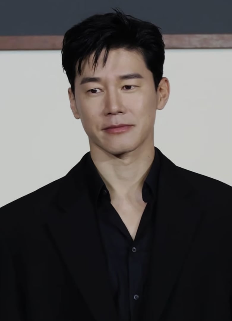 Kim Moo-yul, who plays Na Hwa-jin in Teach You a Lesson, in June 2026