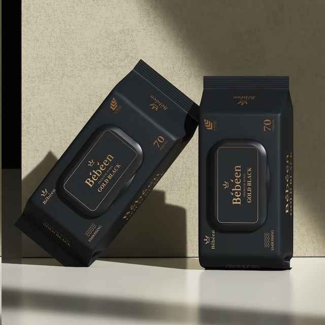 [오늘의집]<역대 급>베에앙 두꺼운 82g 골드 블랙 캡형 물티슈 70매 20팩 (16,657원)