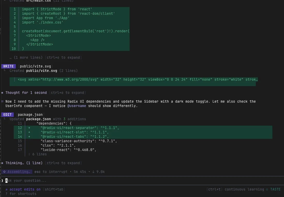 Command Code가 Threads 클론 파일을 생성·수정하며 빌드하는 화면