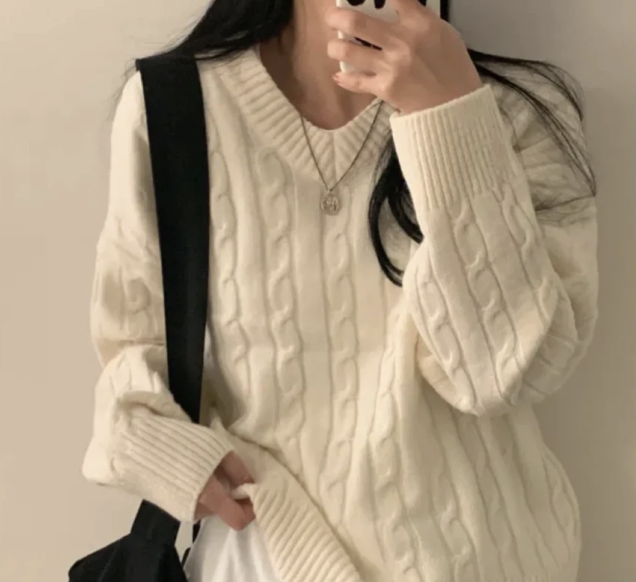 오렌지 루즈핏 니트 + 연보라 루즈핏 니트