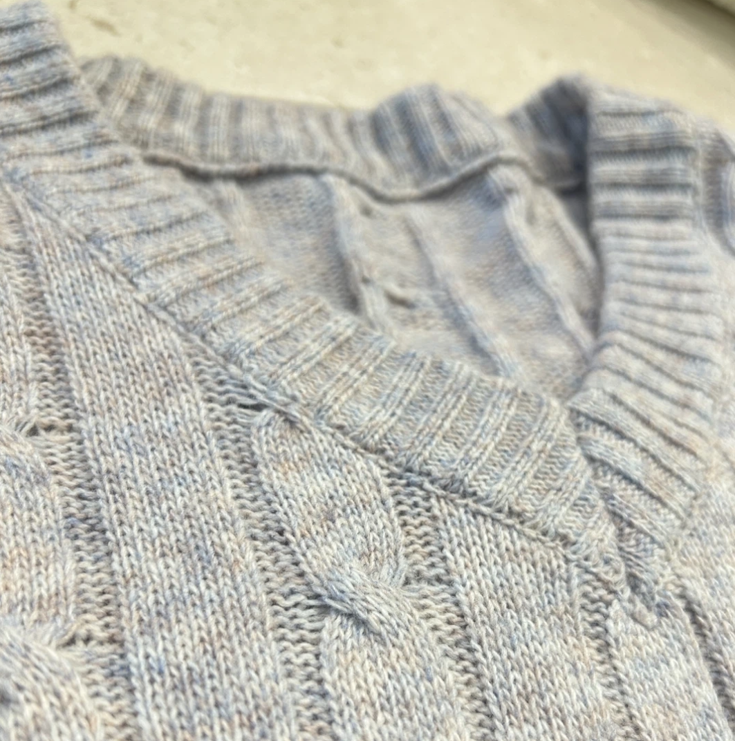 오렌지 루즈핏 니트 + 연보라 루즈핏 니트